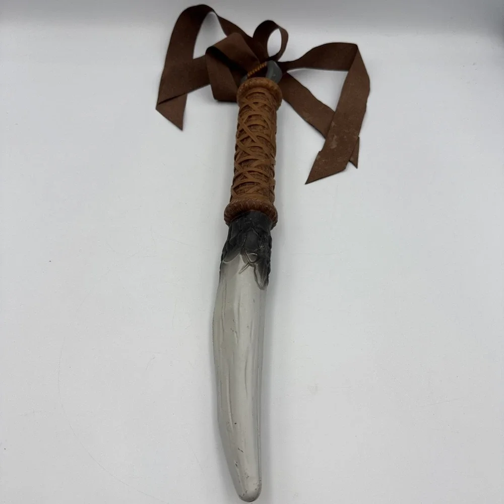 2023 Disney Parks Avatar: The World of Pandora Na'vi Toy Knife